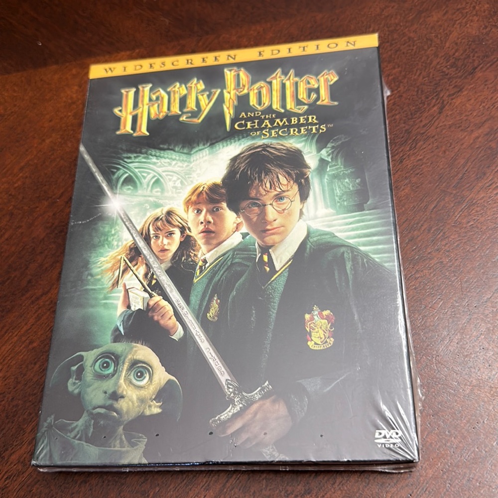Harry Potter and the Chamber of Secrets  DVD NEW Sealed